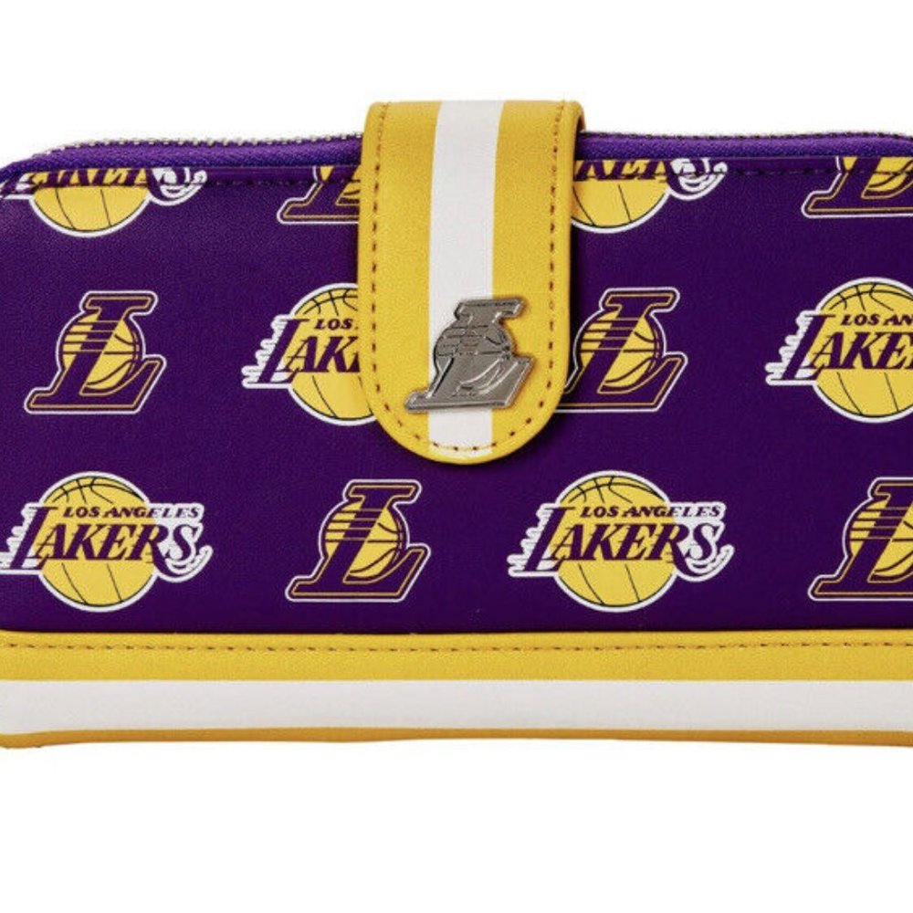 Loungefly NBA LA LAKERS LOGO SNAP WALLET